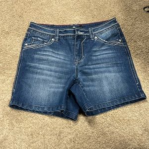 151 blue denim shorts new no tags